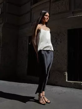 Топ Sarah от Present & Simple