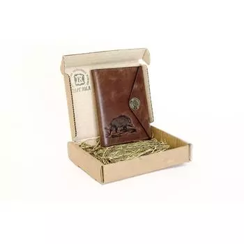 Обложка для паспорта Коричневый Кабан Пергама