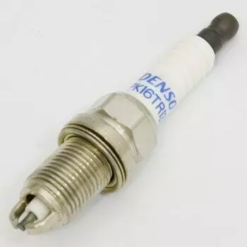 Свеча зажигания Denso Platinum Longlife с платиновым электродом и платиновым заземлением, арт. PK16TR-13