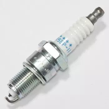 Свеча зажигания NGK Laser Platinum с платиновым электродом, арт. BPR5EP-11