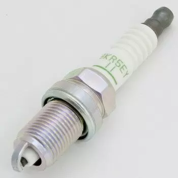 Свеча зажигания NGK Standard с никелевым электродом, арт. BKR5EY-11