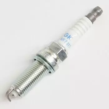 Свеча зажигания Nissan с иридиевым электродом, арт. DILKAR7B11
