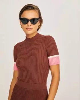 Трикотажный топ в рубчик с контрастными полосами (S)