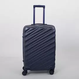 Чемодан на 4-х колесах абс