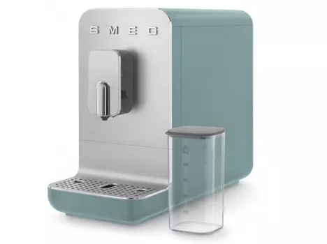 Кофемашина SMEG BCC13EGMEU