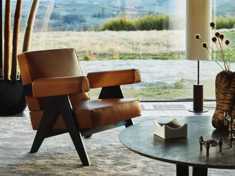 Кресло Pierre Jeanneret Chandigarh Lounge Chair коричневого цвета