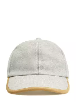 Бейсболка из хлопковой пряжи с замшевой отделкой и литой символикой