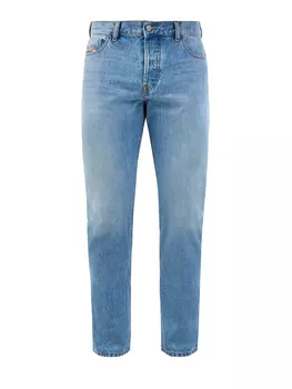 Джинсы из выбеленного денима с контрастной прострочкой и нашивкой