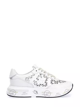 Кожаные кроссовки Cassie с узорной перфорацией и логотипом