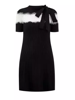 Платье из тонкой шерсти с контрастной кружевной лентой