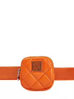 Яркая сумка-ремень с литым логотипом