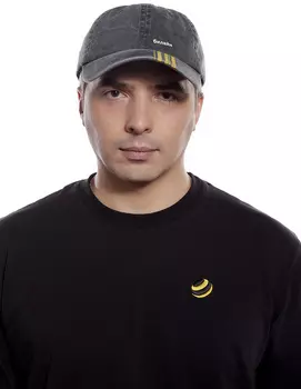 бейсболка с полосами с розовым хлястиком