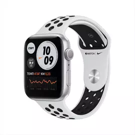 Apple Watch Nike Series 6, 44 мм, алюминий серебристого цвета, спортивный ремешок Nike цвета «чистая платина/черный»