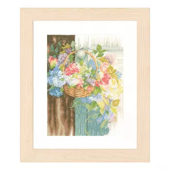 PN-0154331 Набор для вышивания LanArte 'Цветочная корзина' 29x38см