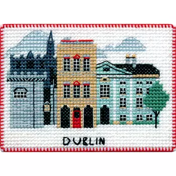 1061 Магнит на пластиковой канве ОВЕН 'Столицы мира. Дублин' 9х7см