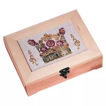 12002 Набор для вышивки и декупажа Матренин Посад 'Цветочная тиара'