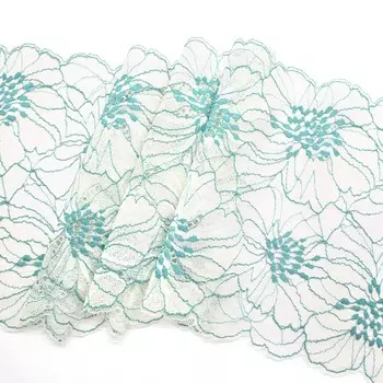 1386 Кружево эластичное 20см*10м, бело-зеленый