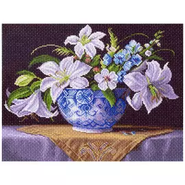 1403 Канва с рисунком 'Матренин посад' 'Белые лилии', 37*49 см