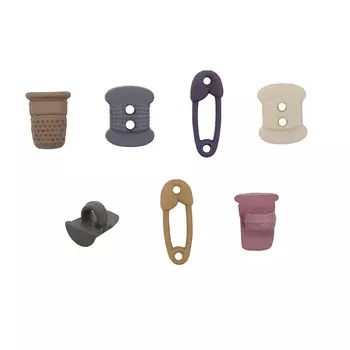 1755, Декоративные пуговицы. Скромная пошивка Dress It Up