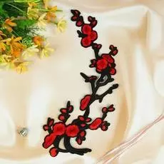 3022233 Термоаппликация 'Ветка сакуры', 35,5*13см