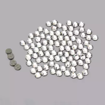 438-11-612 Стразы термоклеевые Crystal, SS8 1440шт. Preciosa