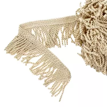 565 Бахрома 70мм*25м (122 молочный)