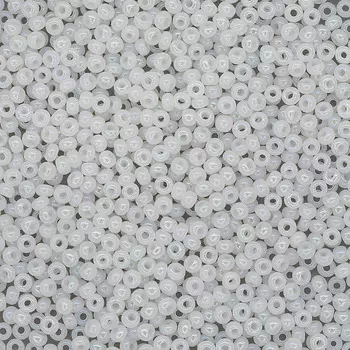 (57205) 331-19001-10/0 Бисер полупрозрачный с радужным покрытием 10/0, круг.отв., 20гр Preciosa