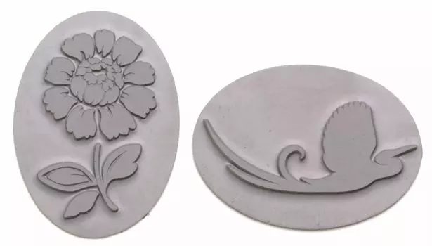 61600440 Вкладыш в овальную форму для мыловарения,цветок,2шт. Glorex