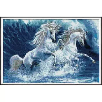 761 Набор для вышивания Hobby&amp;Pro 'Из пены морской', 35*26 см