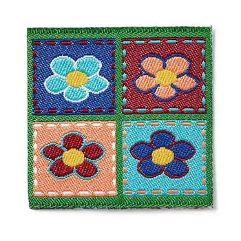 925210 Термоаппликация 4 цветка прямоуг. Prym