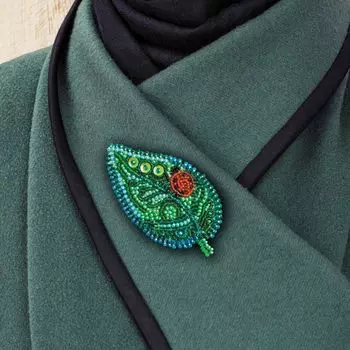 АД-019 Набор для вышивки бисером украшения на натур. художественном холсте Паттернхолст 'Маленькая гостья'6,4*4,7см