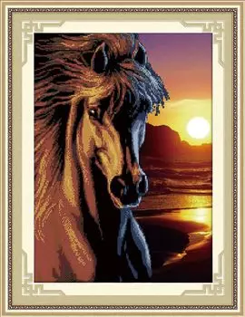 АЖ-1054 Картина стразами 54*74см 'Огненный скакун'