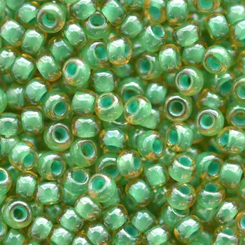 Бисер прозрачный с цветн. серед. 6/0 (11355), круг. отв., 50г Preciosa