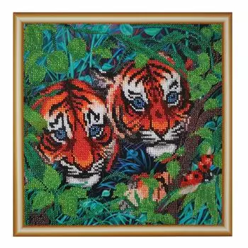 БН-3111 Набор для вышивания бисером Hobby&amp;Pro 'Юные охотники', 25*25 см