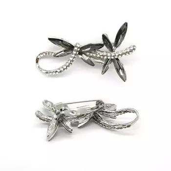 ГСХ978 Брошь 50*27мм (никель/белый/серый)