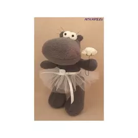 HP001 Набор для изготовления текстильной игрушки 23см 'HIPPO STORY' Бегемотик (Ваниль)
