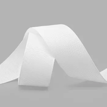 Лента репсовая 25мм*27,42м (029 (001) белый АА)