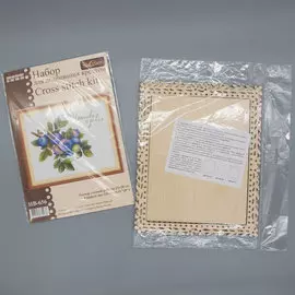 Набор для вышивания и оформления 'Дары природы. Черника садовая' с рамкой, МП Студия