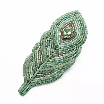НБР-18007/1 Набор для вышивания бисером: Брошь «Перо зеленое»