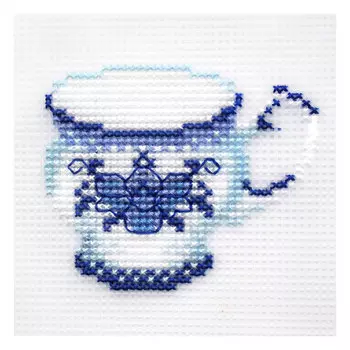 П-0018 Набор для вышивания на пластиковой канве Hobby &amp; Pro Kids 'Гжель', 9,5*8 см