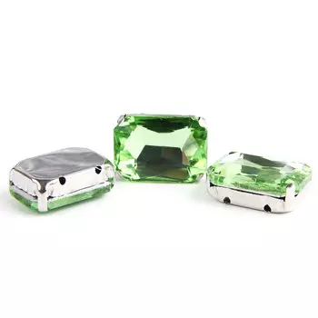 ПЦ006НН1318 Хрустальные стразы в цапах прямоугольные (серебро) светло-зеленый 13*18мм, 3шт/упак Astra&amp;Craft