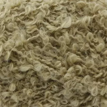 Пряжа Пехорка 'Буклированная' 200 гр., 220 м., упак./5 шт. (30% мохер, 20% шерсть, 50% акрил высокообъемный) (442-Натуральный)