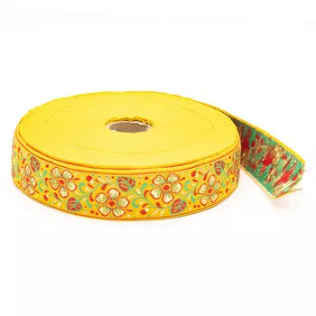 С3104Г17 Лента жаккардовая с метанитом рис. 9565 'Яблоневый цвет' 32мм*25м (2 желтый)