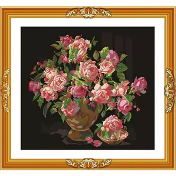 S-017 Набор для вышивания Hobby&amp;Pro 'Букет роз', 51*51 см