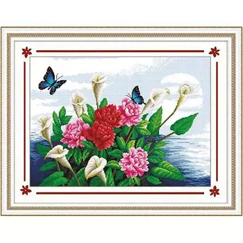 S-028 Набор для вышивания Hobby&amp;Pro 'Изящный букет', 47*34 см