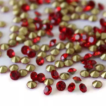 Стразы конусовидные риволи 2,5мм, ss8, 6гр./упак (стекло) (227)