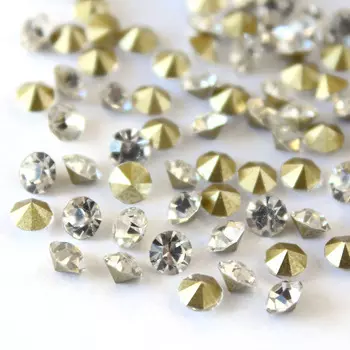 Стразы конусовидные риволи 3,8мм, ss16, 8гр./упак (стекло) (01 crystal)