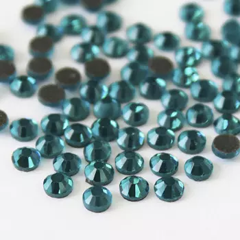 Стразы термоклеевые, 4мм, ss16, 144 шт/уп, Cristyle (229)