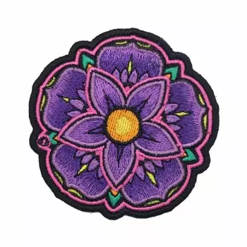 Термоаппликация 'Фиалка' 6,5см Hobby&amp;Pro