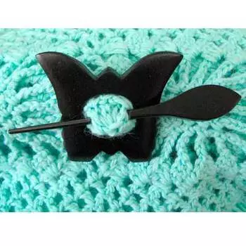 W38-15 MH COLLECTIONS Заколка декоративная (цветная) 7,0 см х 6,0 см